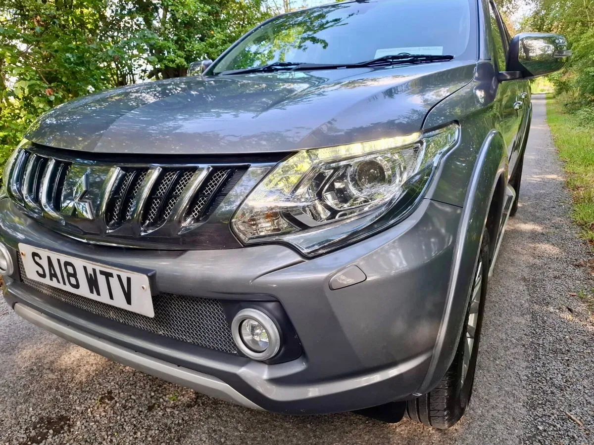 2018 Mitsubishi L200 Barbarian - Image 2
