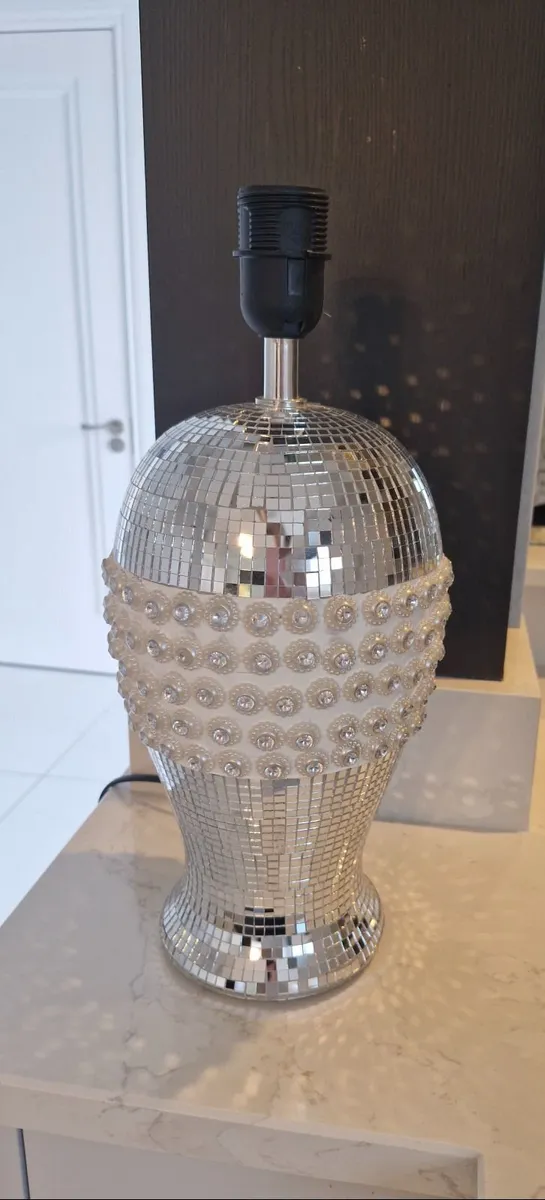 Ceramic Lamp Stand - Image 1