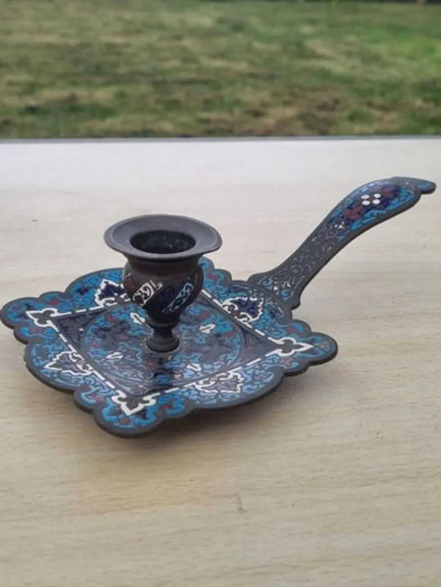 19th-century French handheld candlestick - Image 1