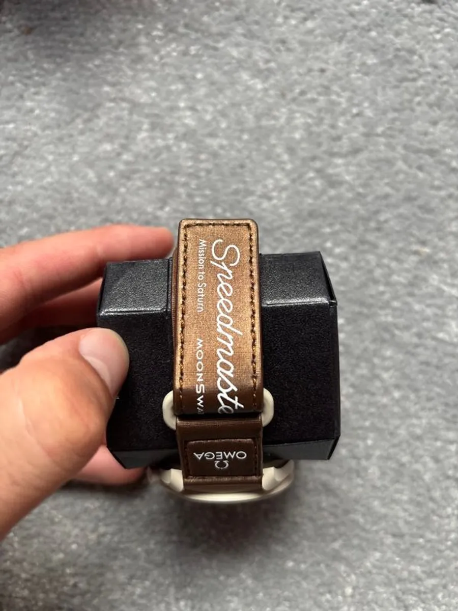 Omega x swatch moonswatch - Image 2