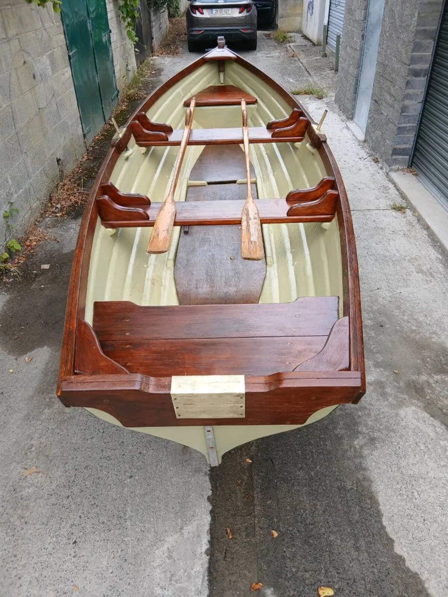 15ft lough sheelin lake boat and bespoke trailer. - Image 4