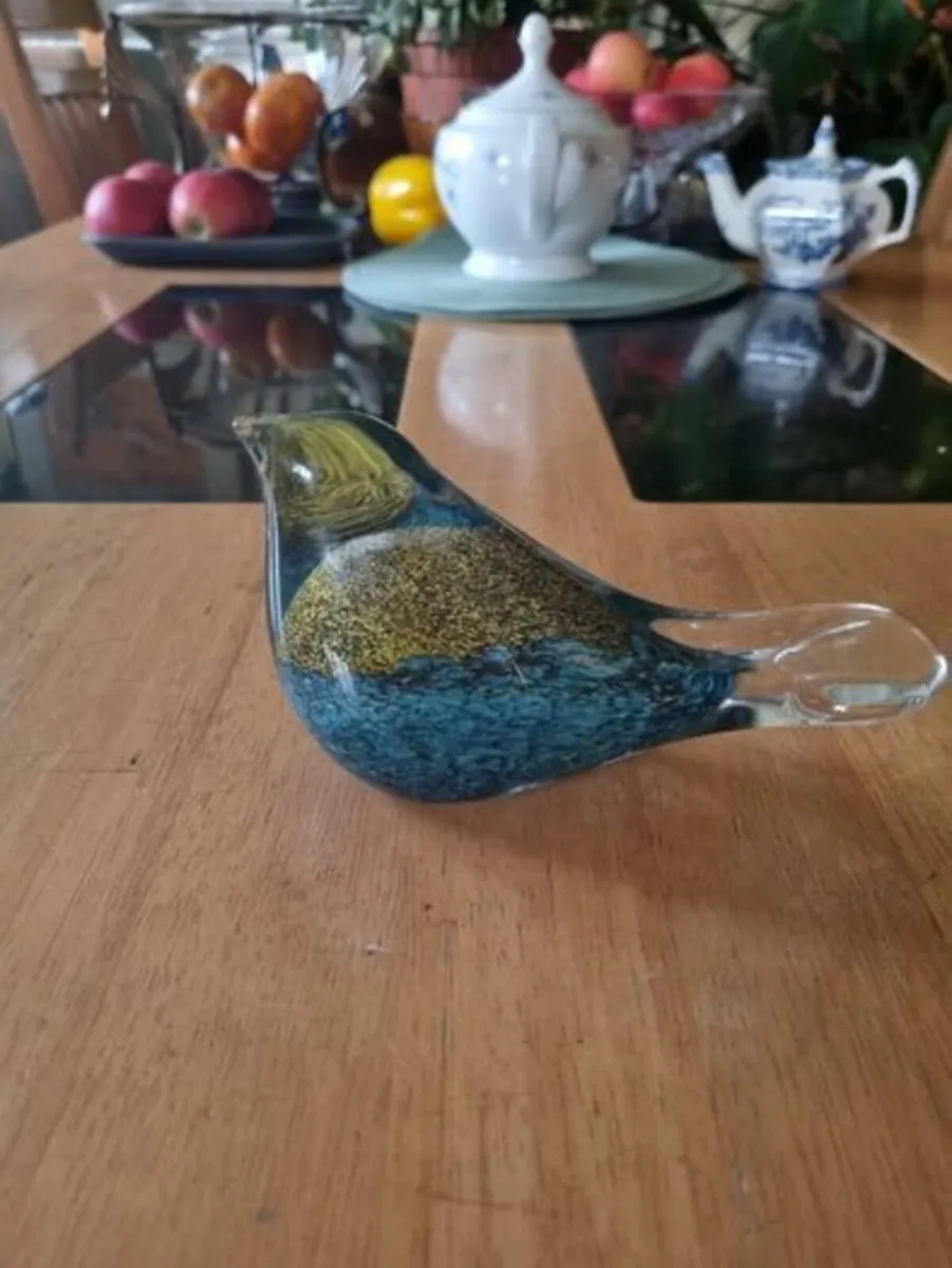 Mdina big glass bird - Image 4