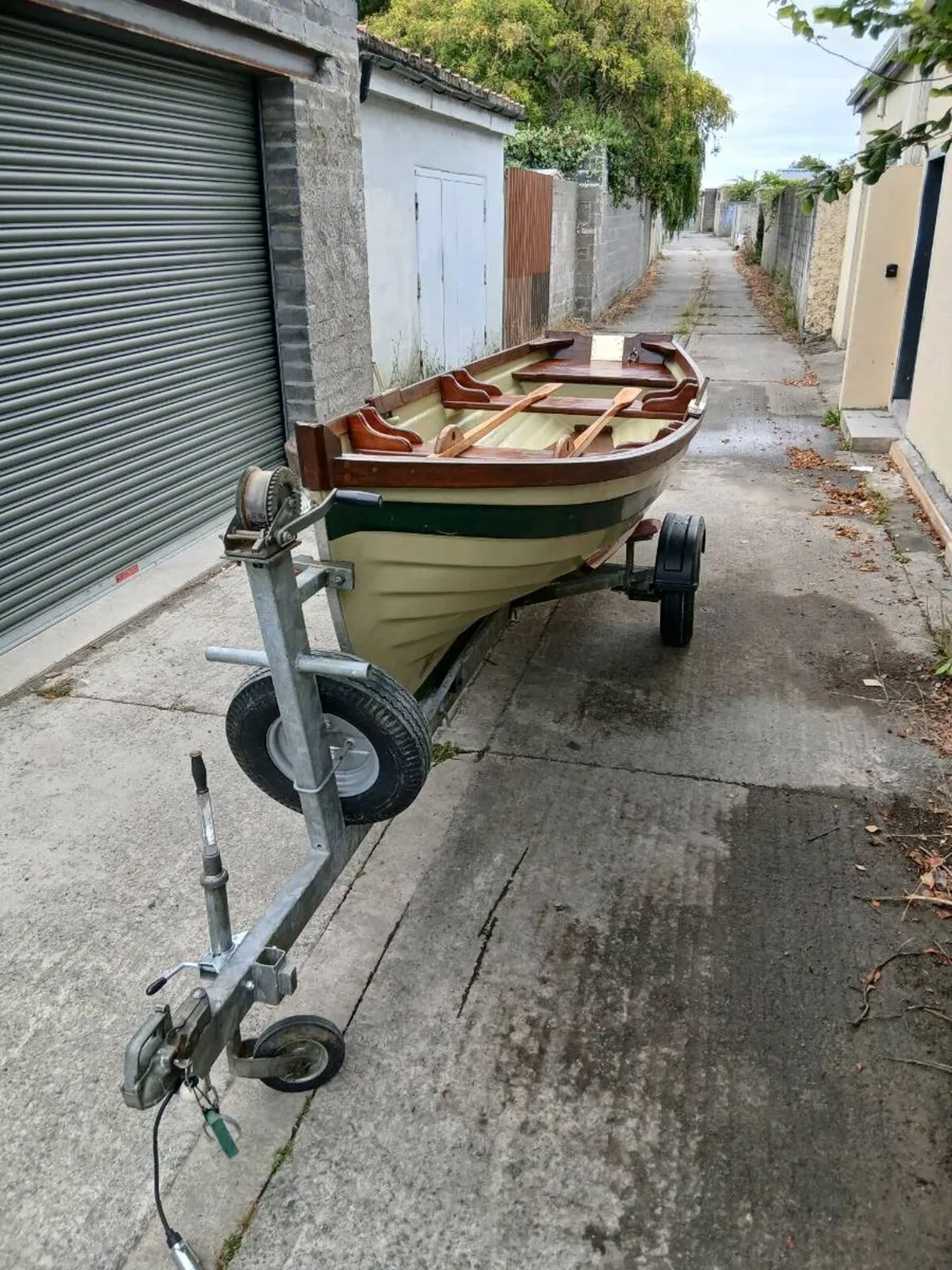 15ft lough sheelin lake boat and bespoke trailer. - Image 1
