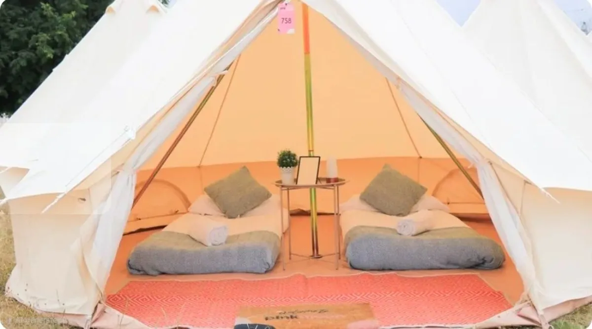 EP Pink Moon Deluxe Bell Glamping - Image 1