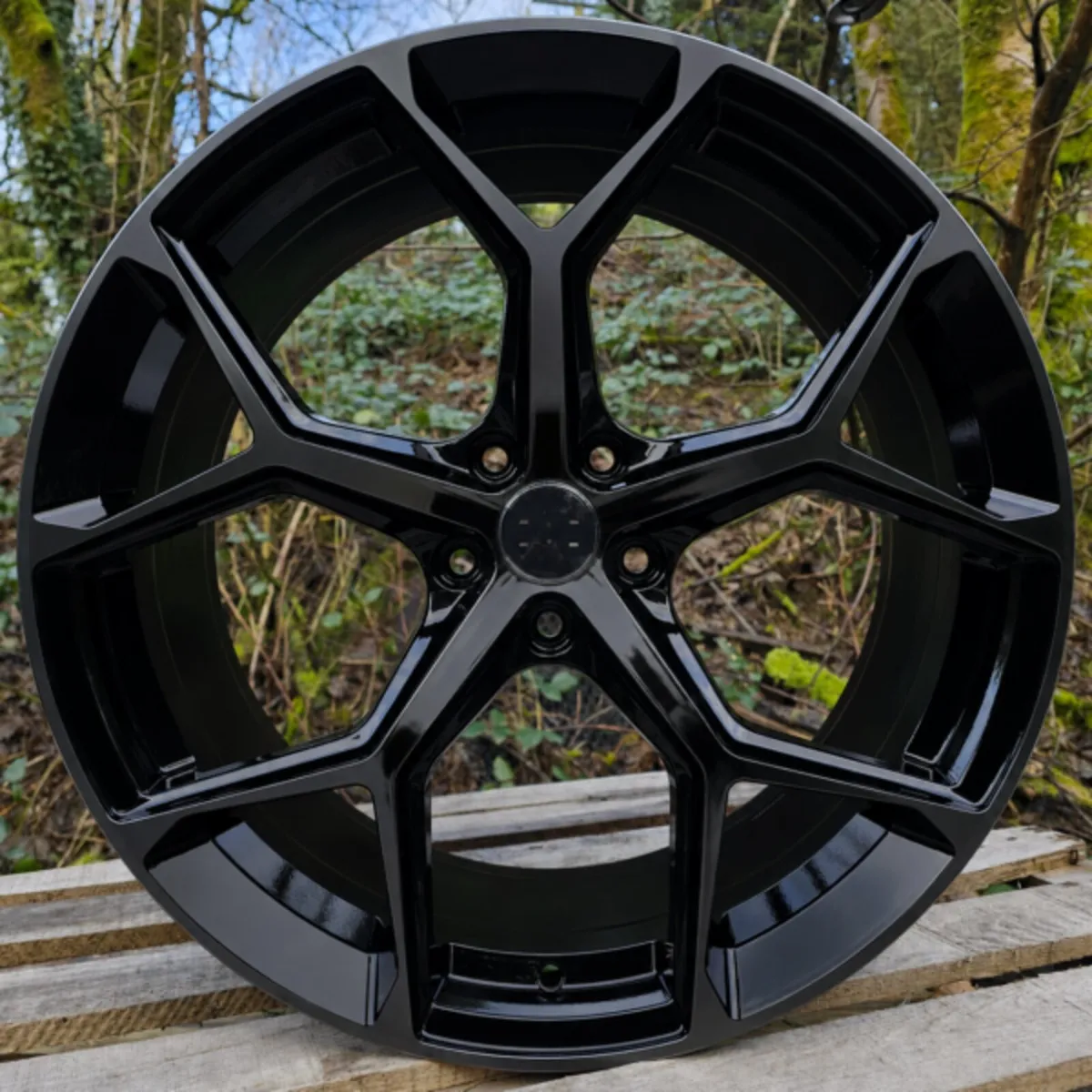 18” vw Audi 5x112 gloss black