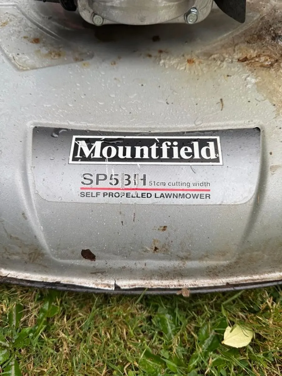 Mountfield Honda Powered Mower - Image 3