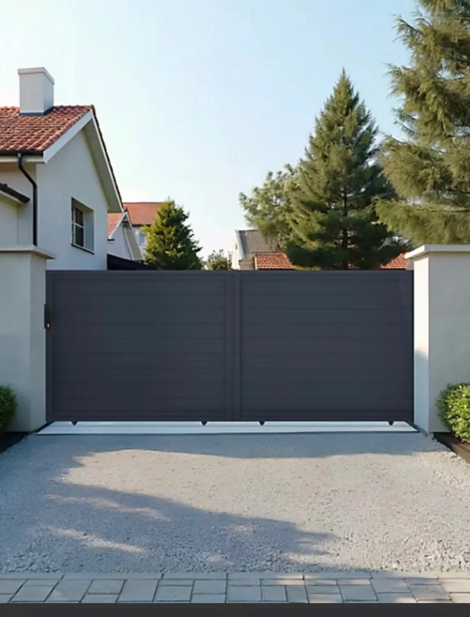 Electric Sliding Gate incl Motor - Image 1