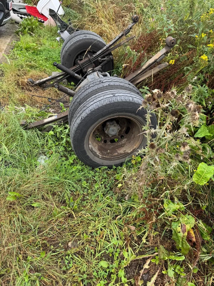 2006-2018 Mercedes-Benz Sprinter Rear Axle - Image 2
