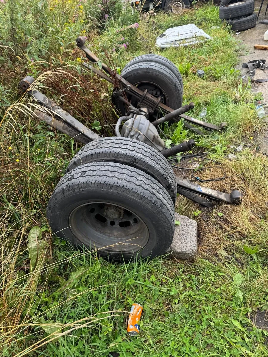 2006-2018 Mercedes-Benz Sprinter Rear Axle - Image 3