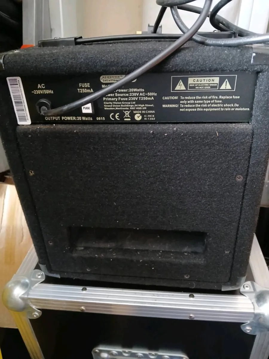 Acostic Solutio s 20 watt amp - Image 2