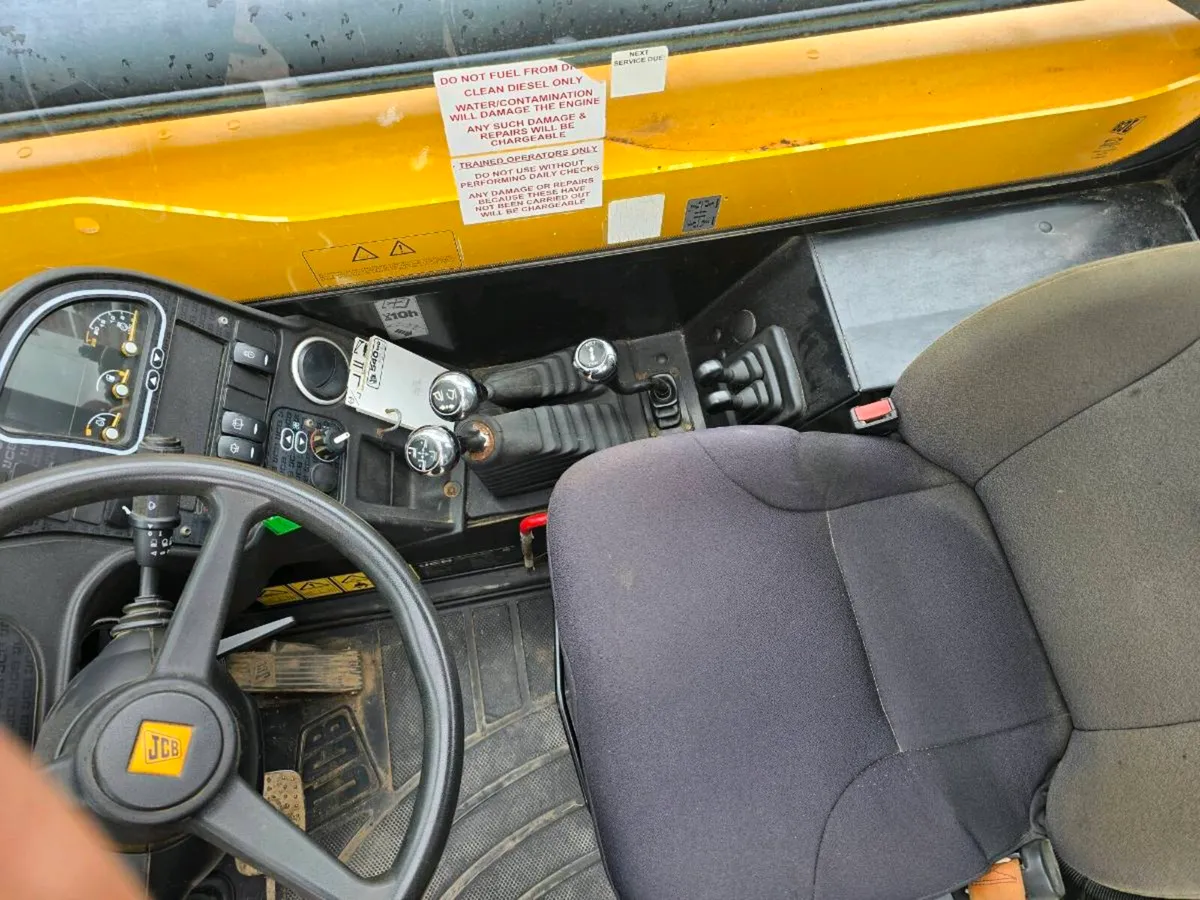 JCB 540 -140 - Image 3