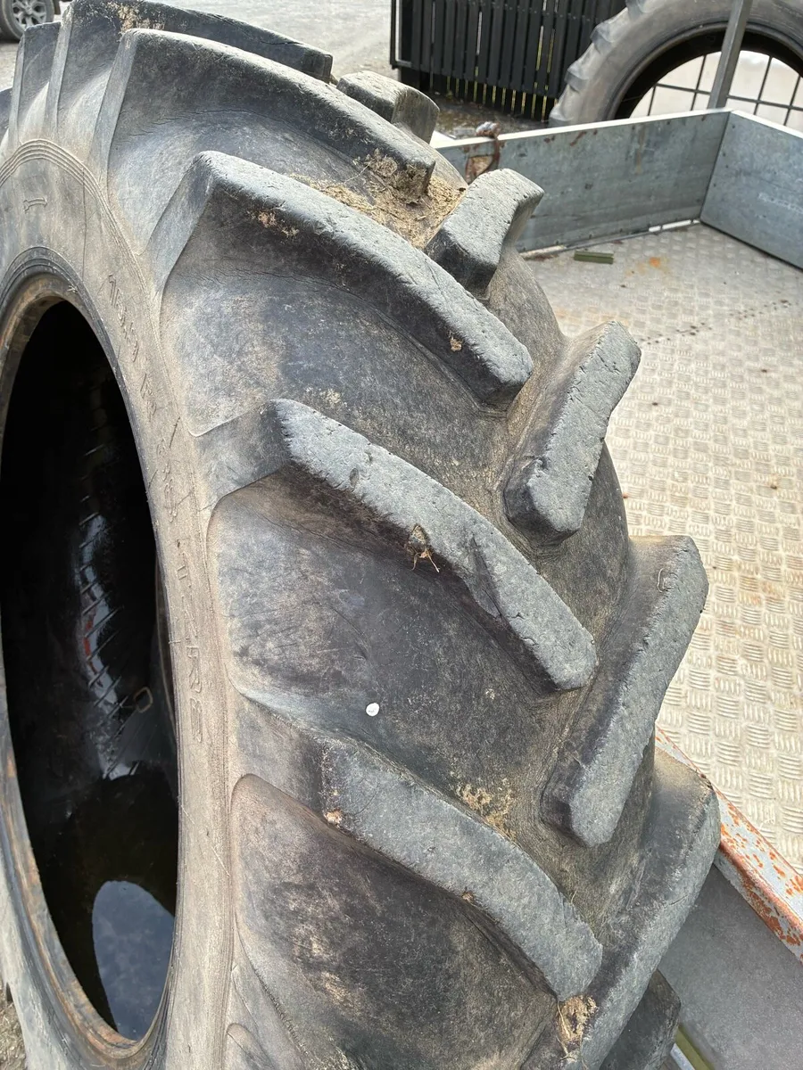 Tractor tyre - Image 3