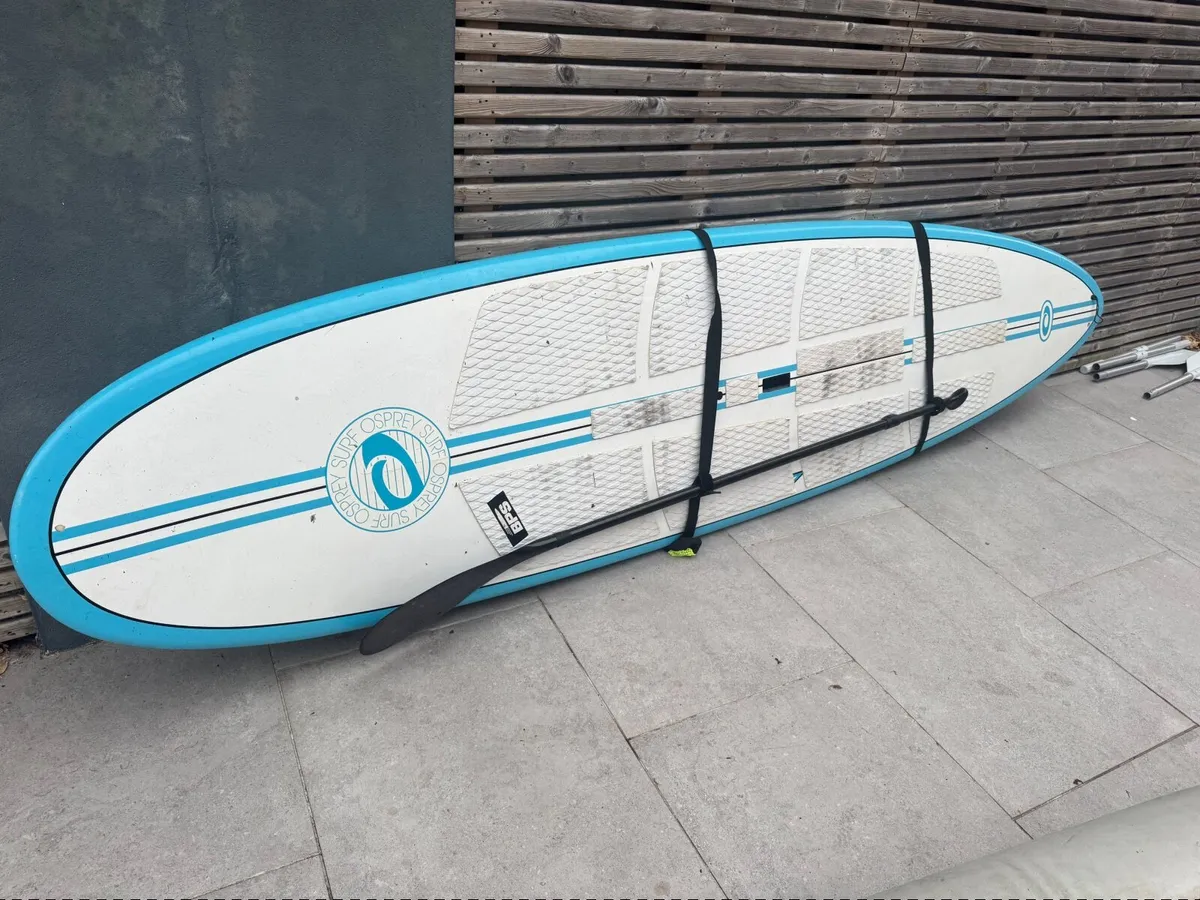 SUP SURFBOARD AND PADDLE - Image 1
