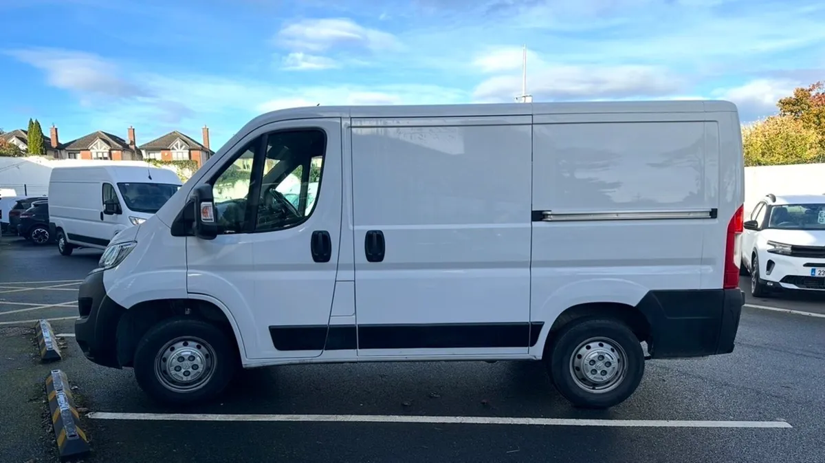 2022 Citroen Relay (low kms 51k) - Image 1