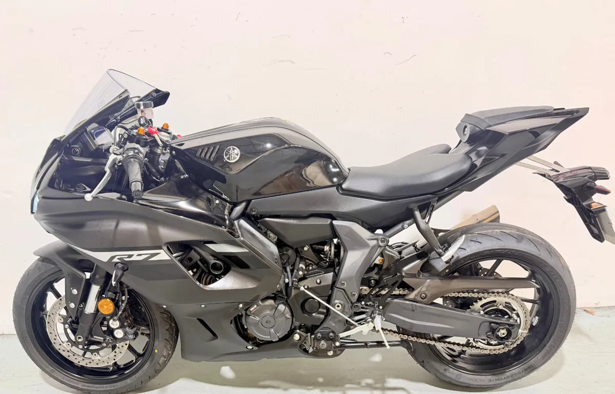 YAMAHA R7 2025 TRADE ISN WELCOME - Image 2