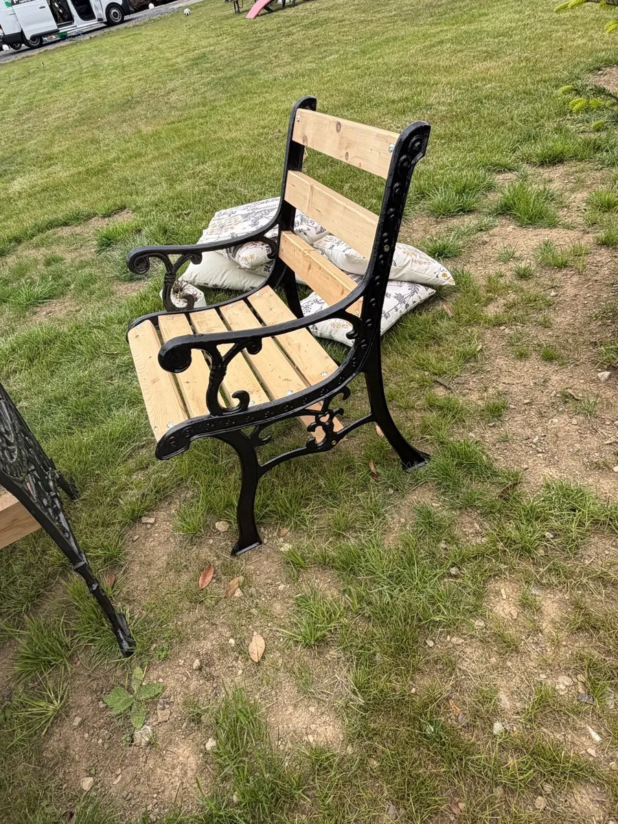 cast iron garden set €700 (5 piece heavy c. iron) - Image 4