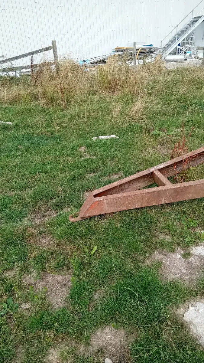 Spreader Chassis & Pair of Gates - Image 2