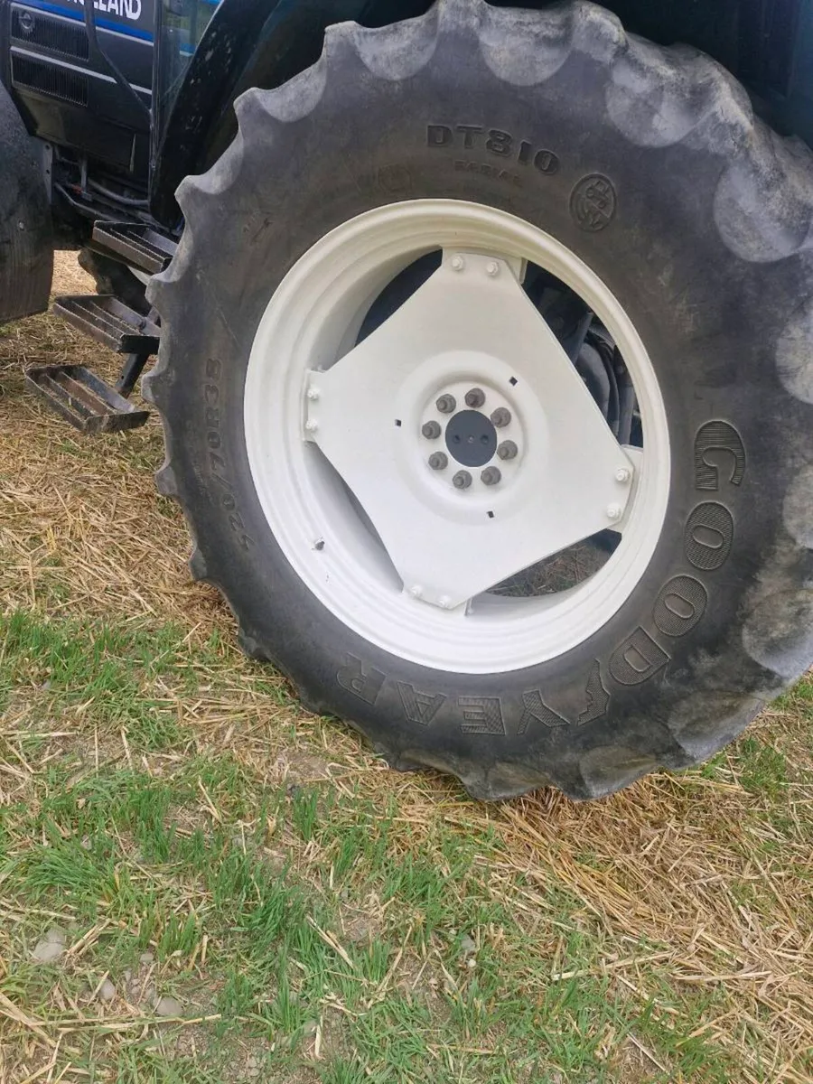 Tyres - Image 4