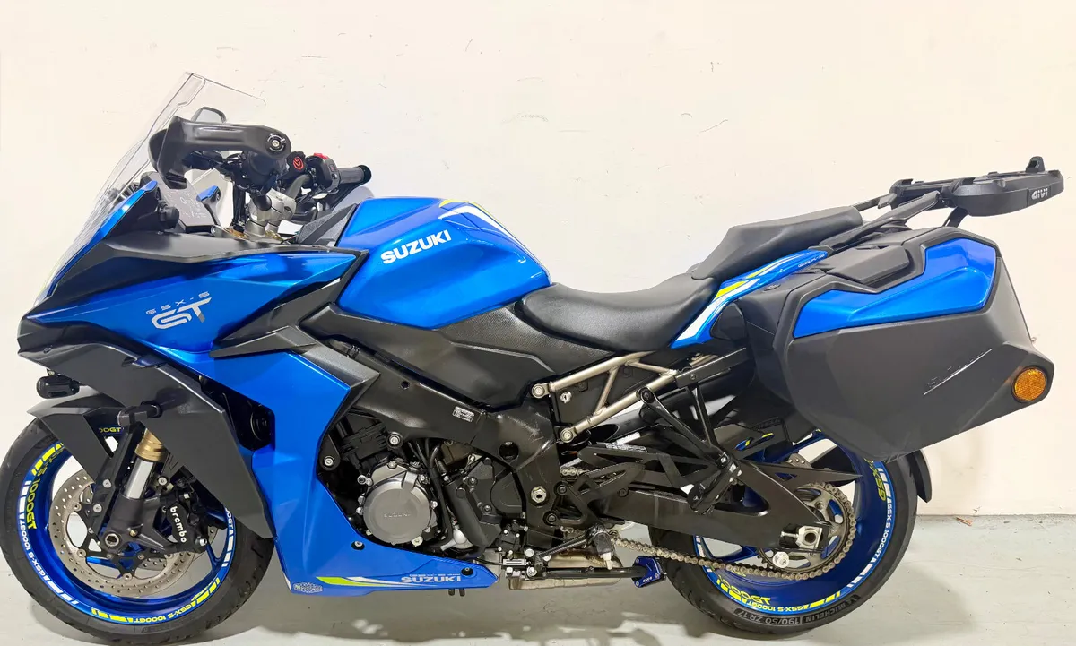 SUZUKI GSX-S 1000 2023 TRADE INS WELCOME - Image 2