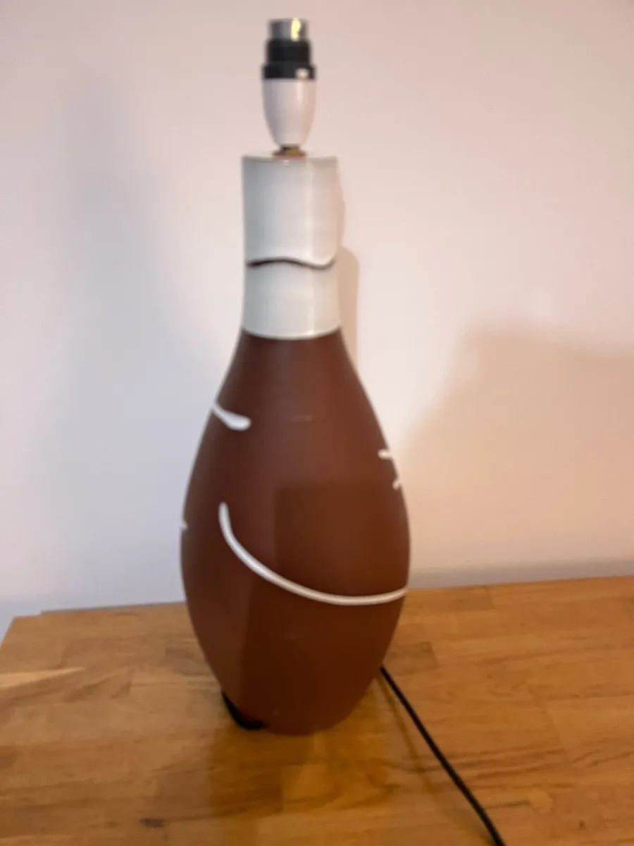 Stephen Pearce pottery table lamp - Image 2