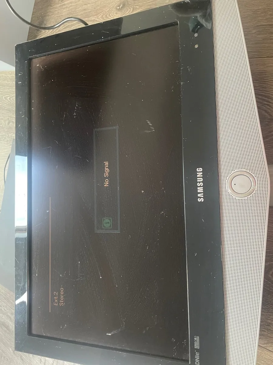 Computer screen - Image 2
