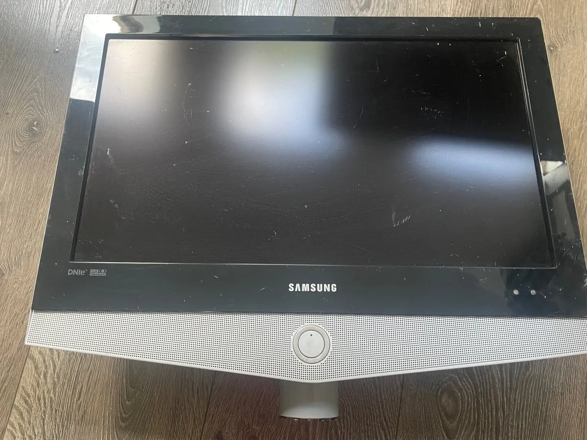 Computer screen - Image 1