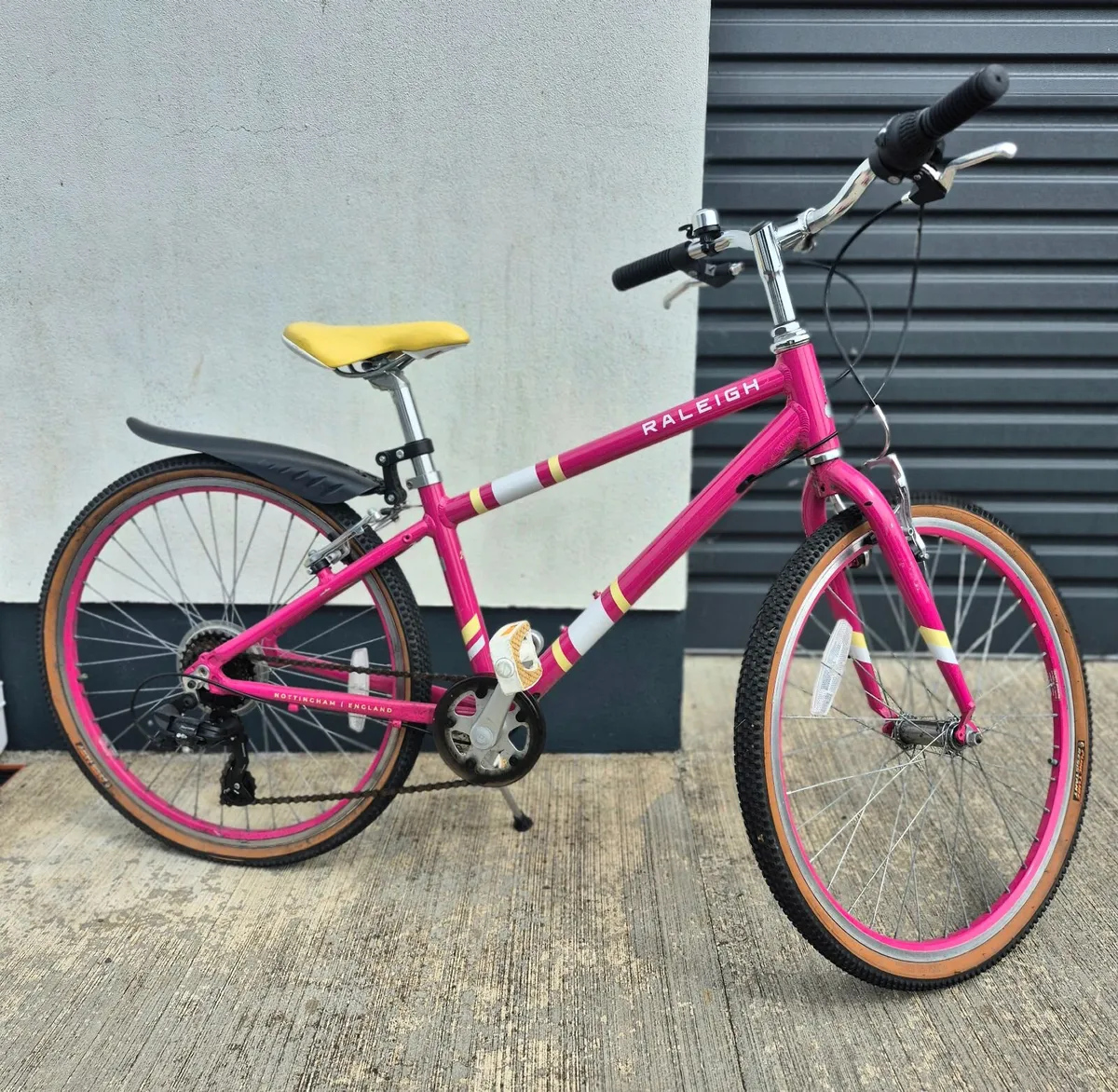 Kids bike - Image 1
