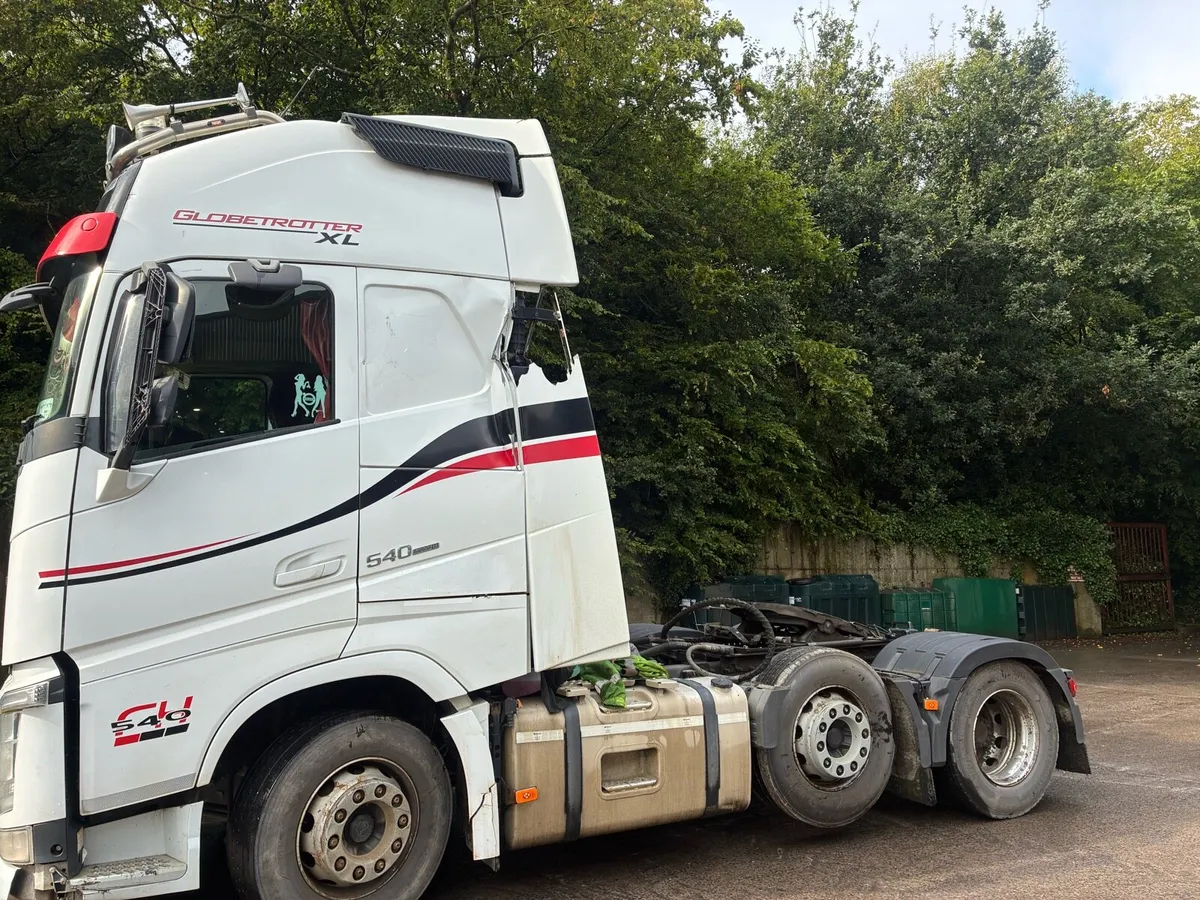 Truck - Image 3
