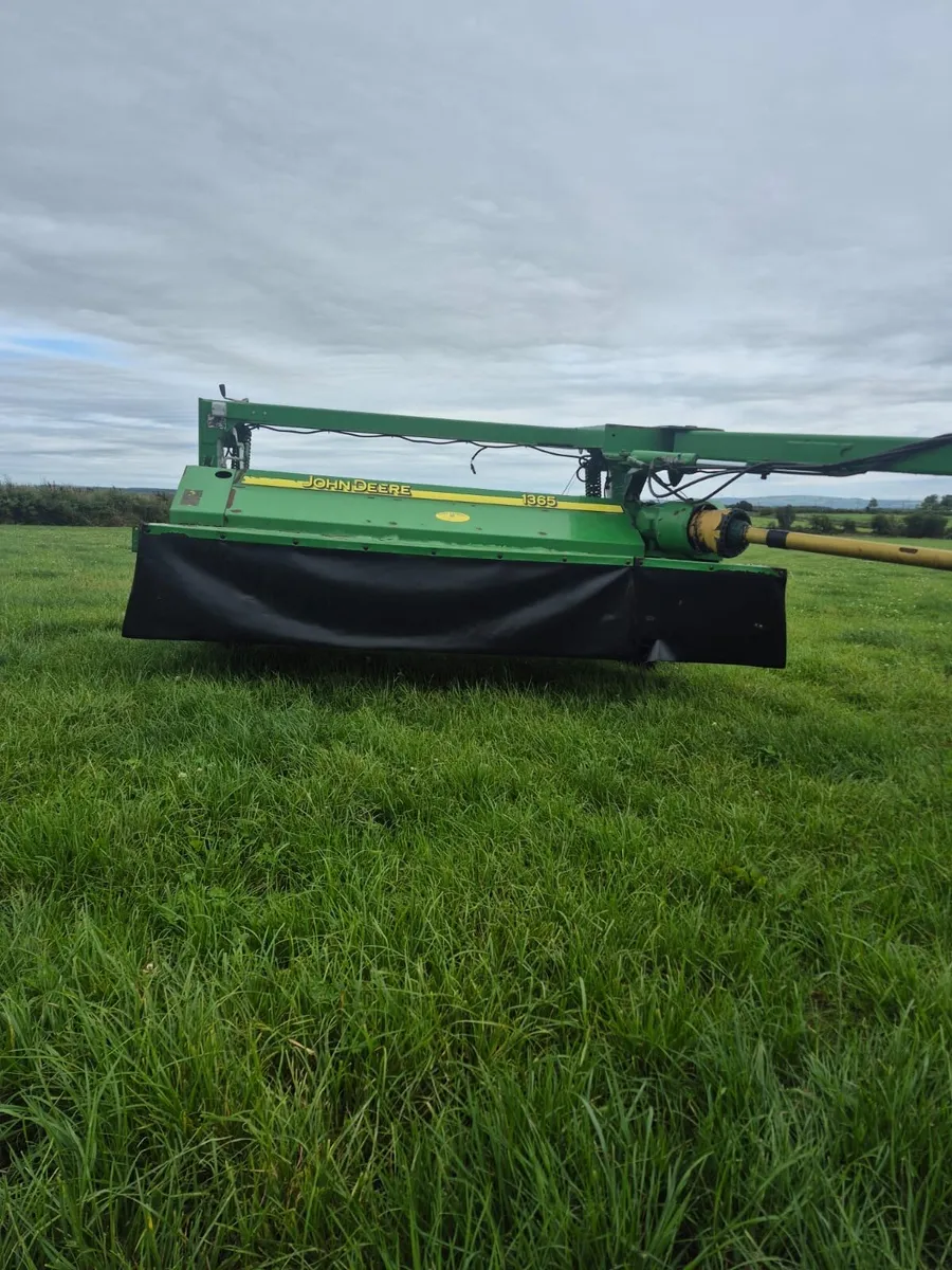 John Deere 1365 - Image 1