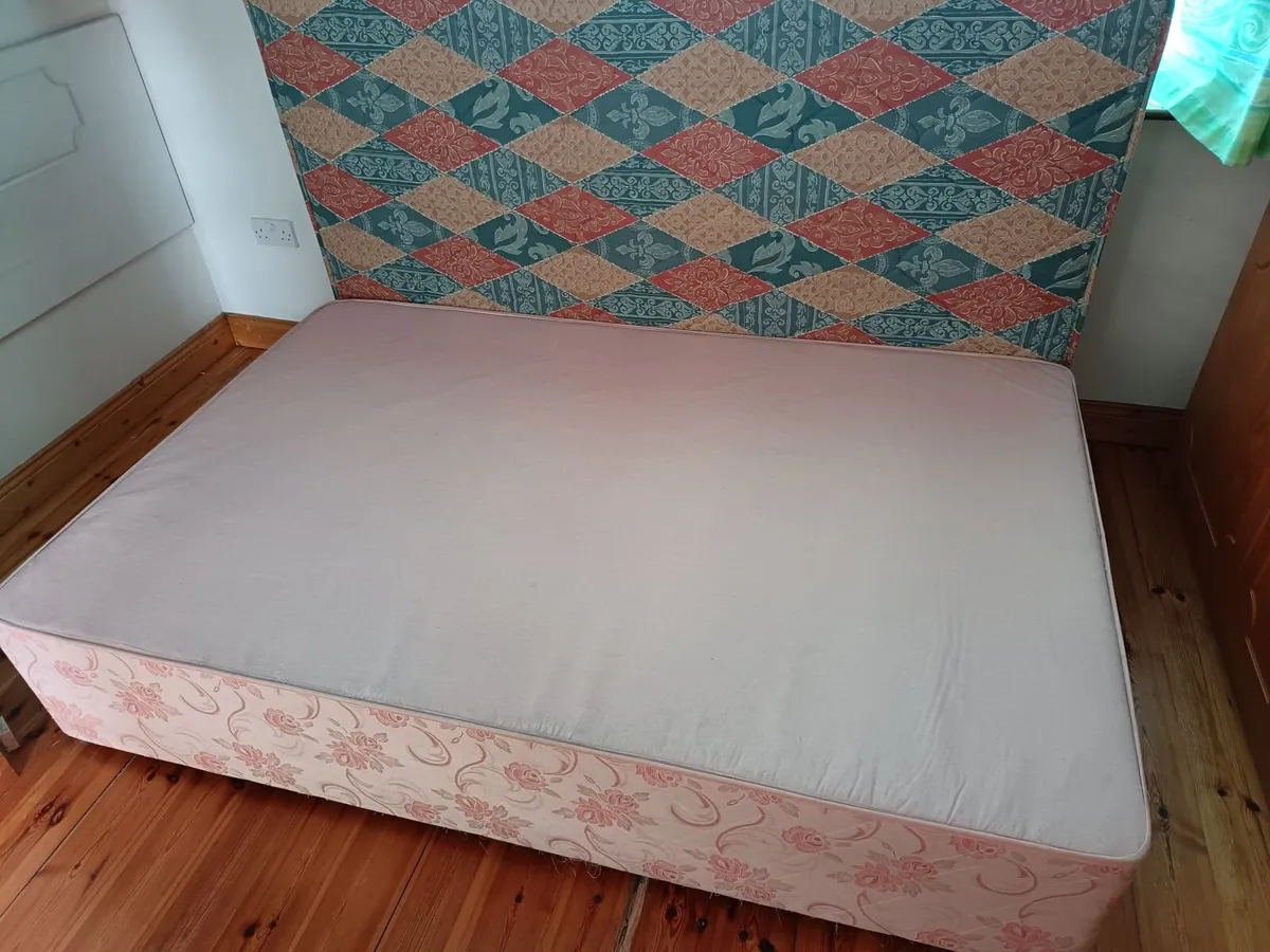House Clearance, Double Bed, Arm Chairs & More - Image 2