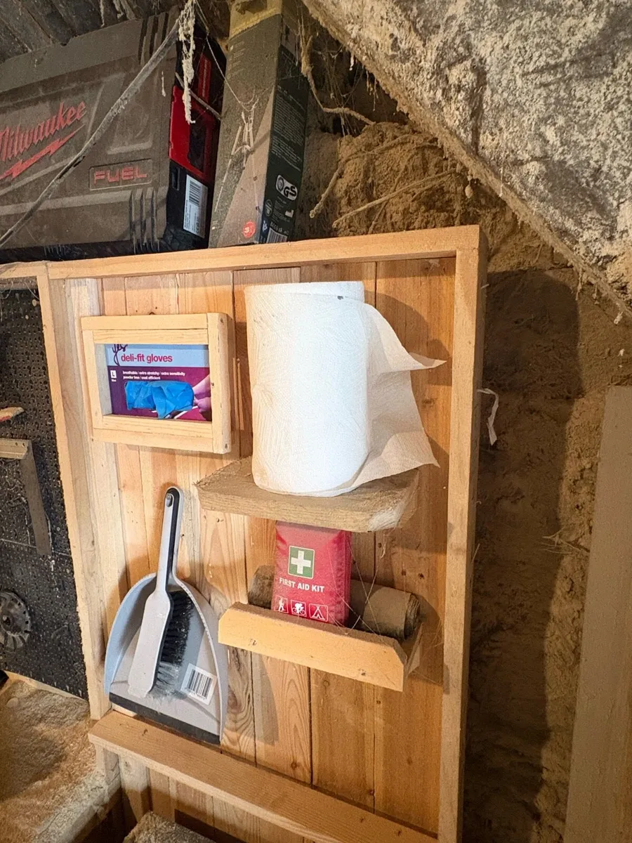 First aid station - Image 2