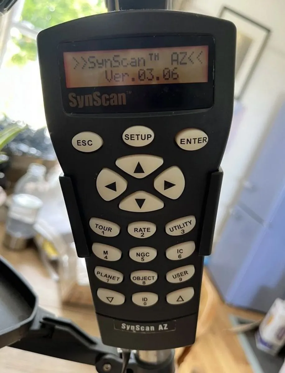 Skywatcher Skymax-127 SynScan AZ GoTo Telescope - Image 4