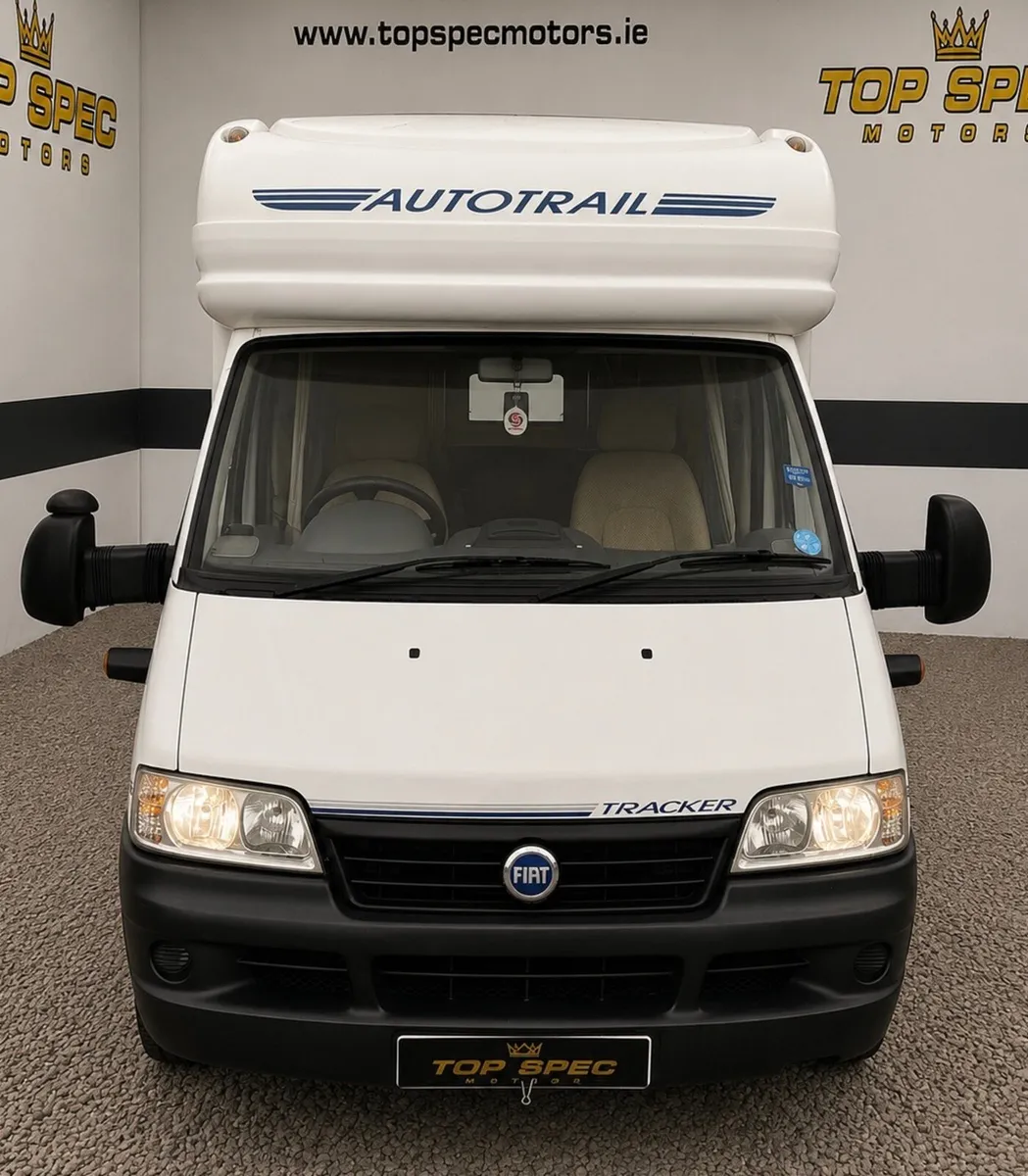 🚐 2002 AUTO-TRAIL TRACKER – ONLY 38,000 MILES - Image 2