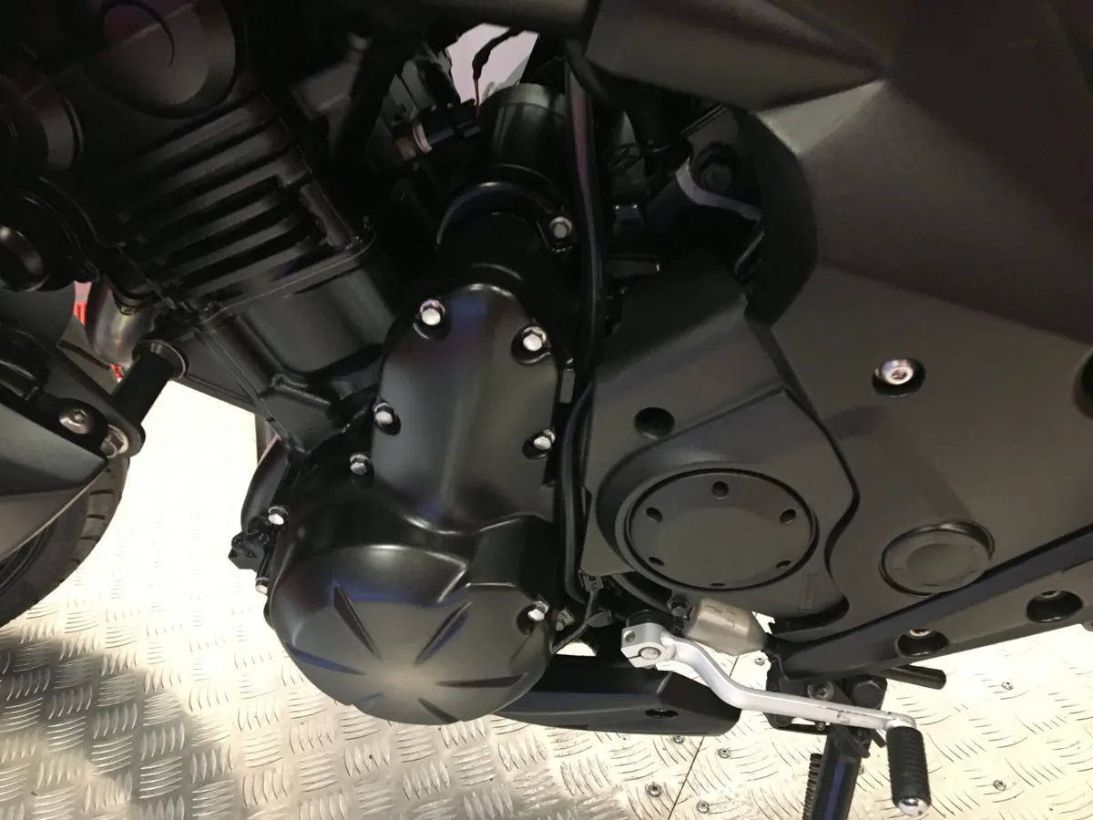 2015 Kawasaki ER6N ''Great Condition'' - Image 4