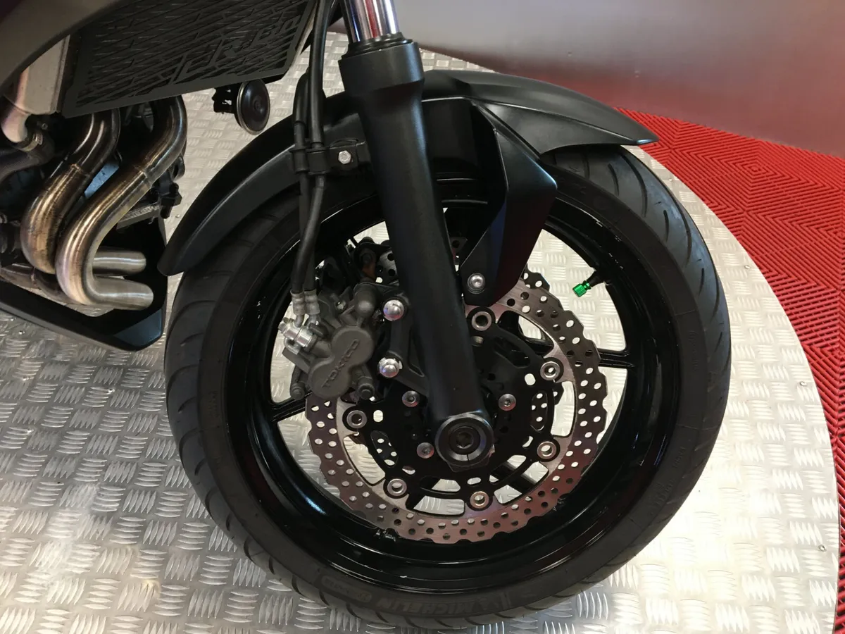 2015 Kawasaki ER6N ''Great Condition'' - Image 2