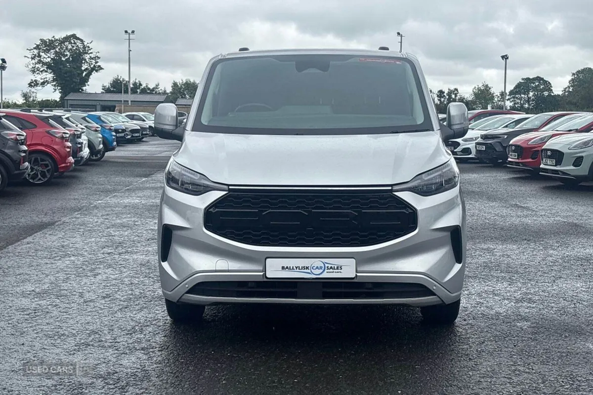 Ford Transit Custom 2.0 280 EcoBlue Limited Panel - Image 4