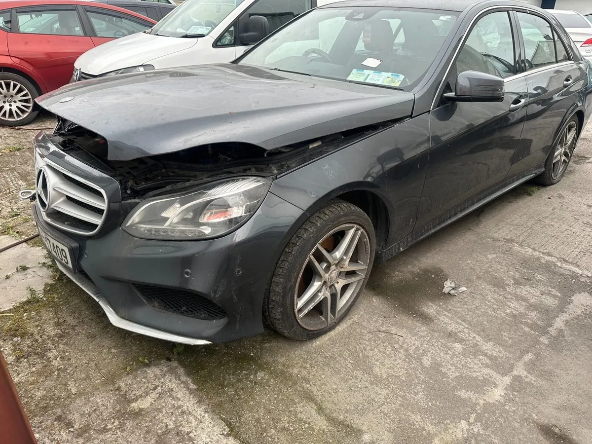 Mercedes-Benz E-Class 2013 Parts or Repair - Image 4