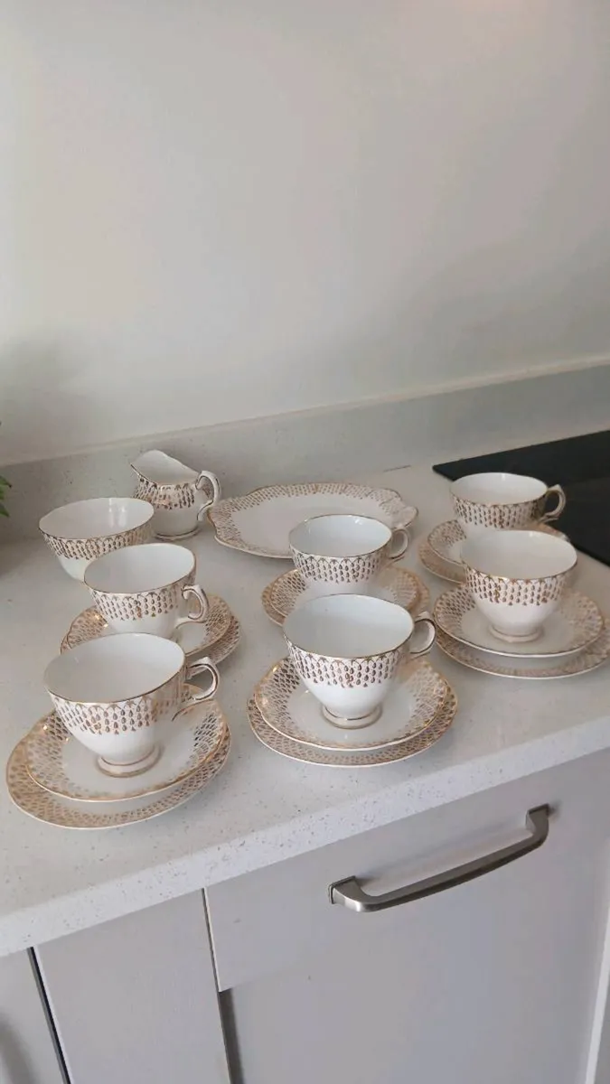 21 piece tea Set - Image 1