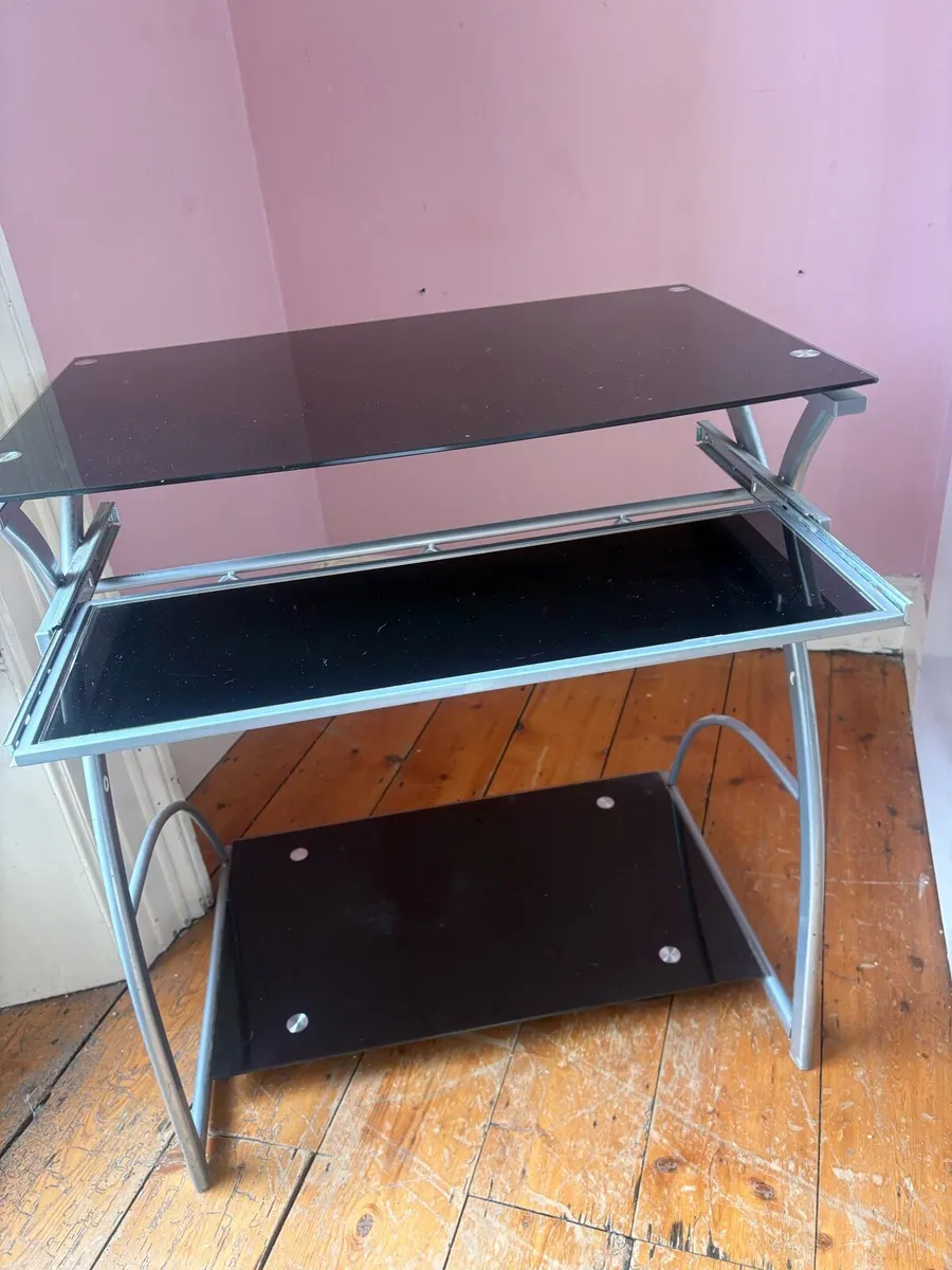 Black glass Computer Desk - Image 1
