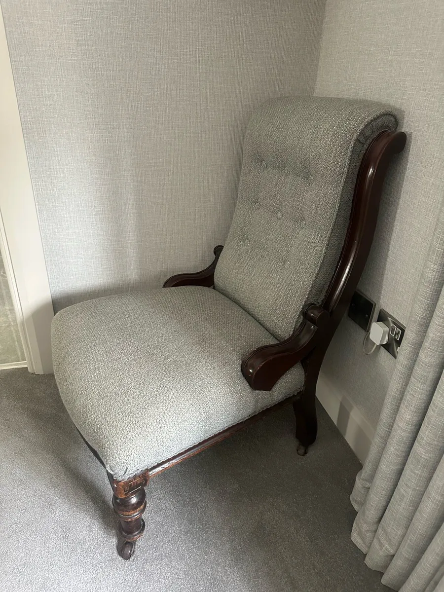 Antique slipper chair - Image 3