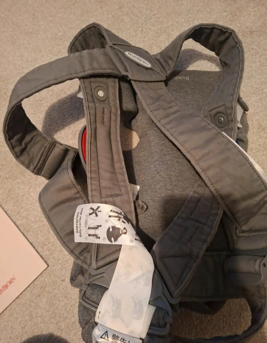 Baby Bjorn baby sling carrier - Image 2