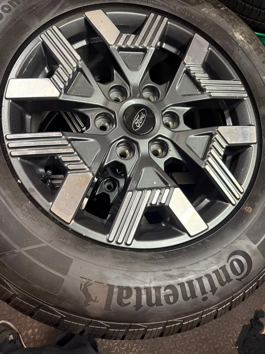 4 Alloys and Tires for Ford Ranger - Image 1