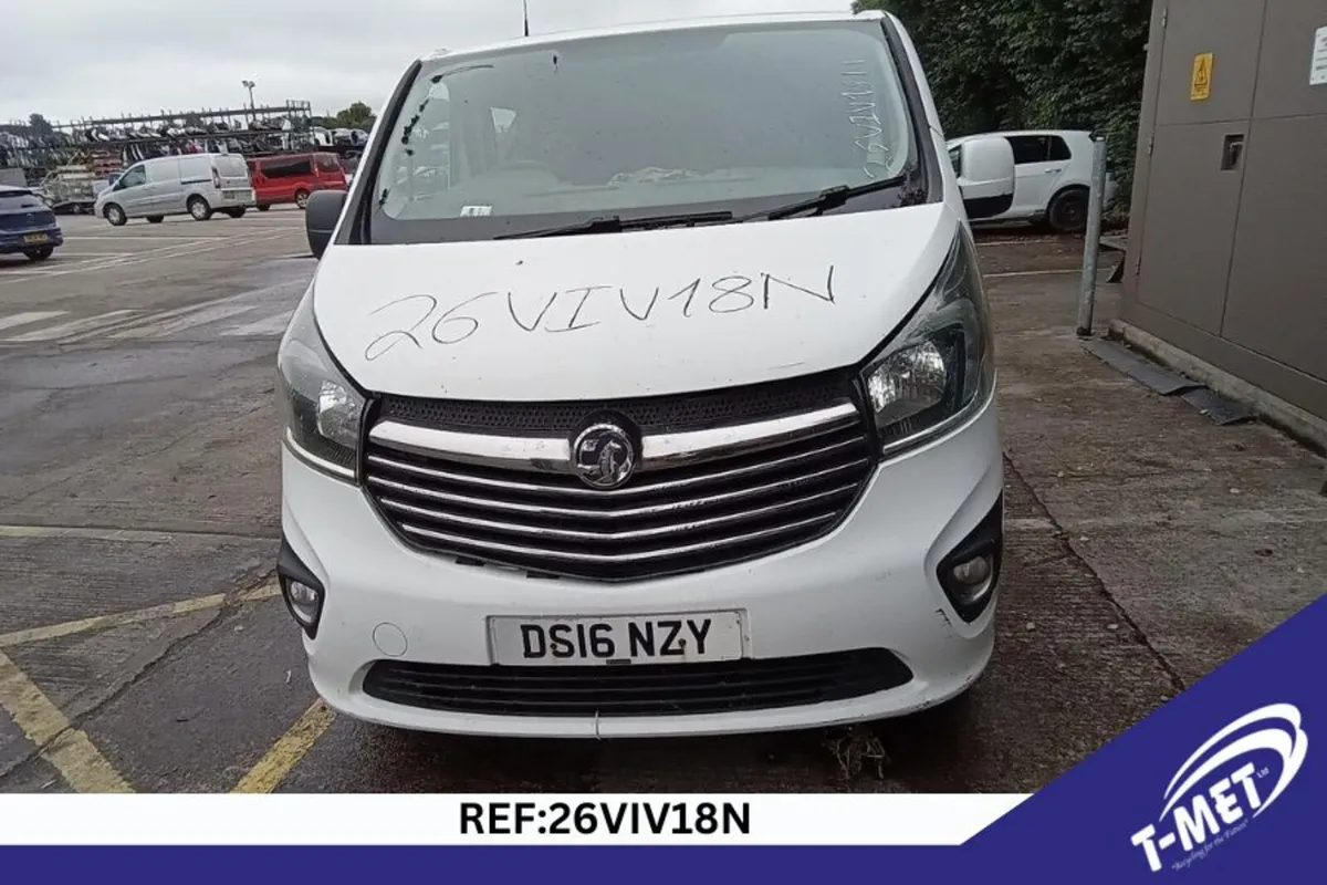 2016 VAUXHALL VIVARO BREAKING FOR PARTS - Image 2