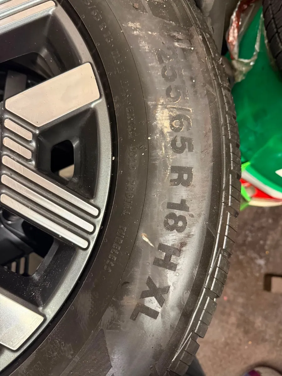 4 Alloys and Tires for Ford Ranger - Image 3