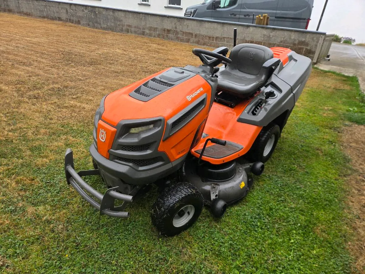 Husquvana lawnmower for sale - Image 2