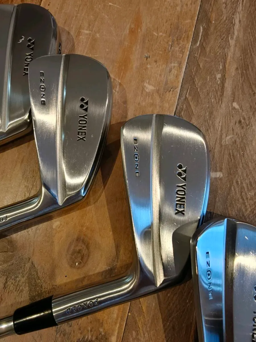 Full set/individual sale YONEX, SCOTTY, COBRA - Image 4