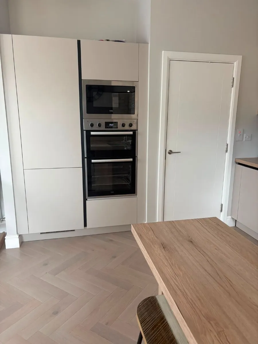 Kitchen - Image 2