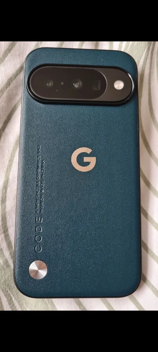 Google Pixel 10 - Image 4