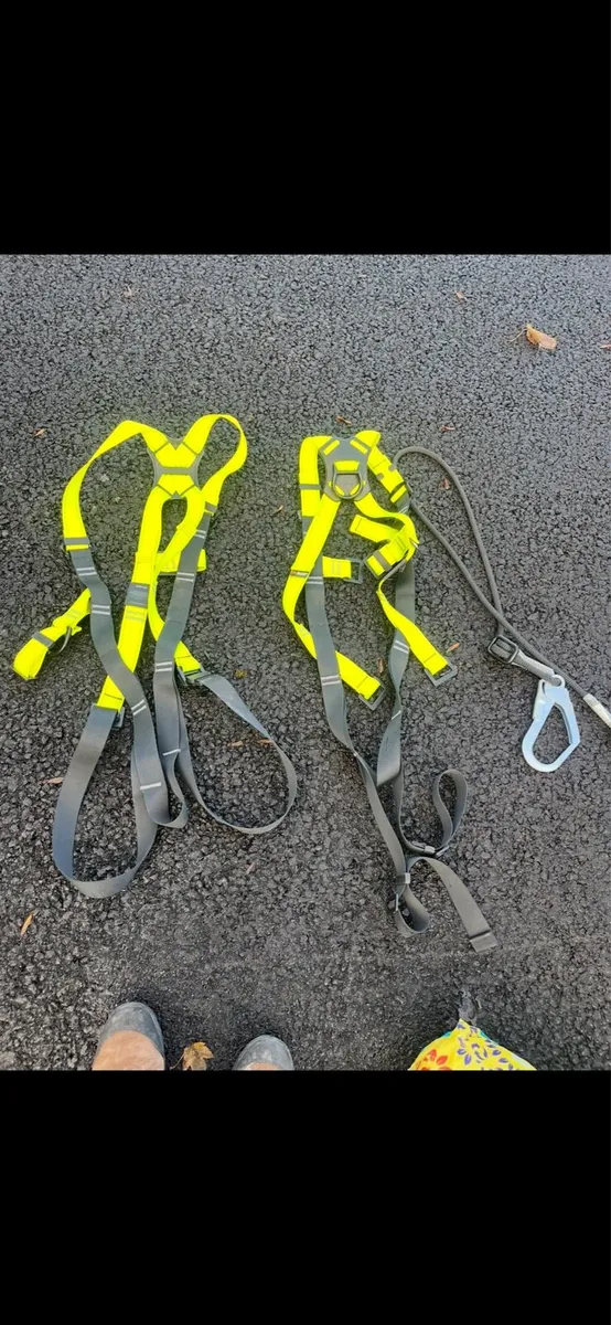 Fall arrest safety harness x2 - Image 1