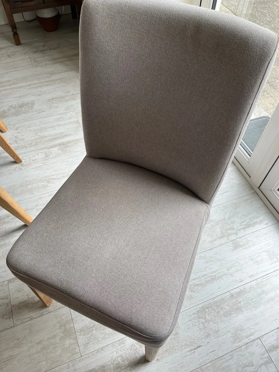 Dining chairs - Image 2